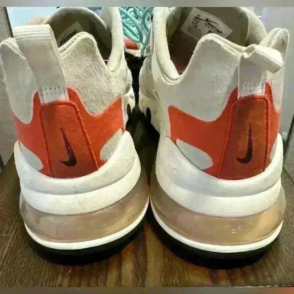 Nike Men’s Sneakers - Picture 3 of 5